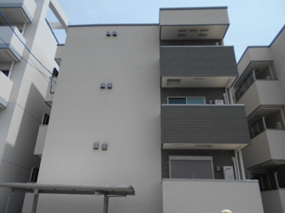 【外観】 | フジパレス西淡路１番館 | ツートンカラーの外観です