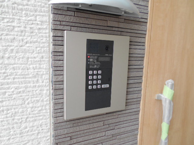 【その他共用部分】 | フジパレス西淡路１番館 | オートロックが付いているので女性の方でも安心ですね