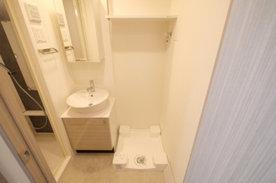 【設備】 | エスリードレジデンス大阪谷町ザ・マークス | 洗濯機置き場です