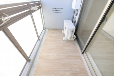 【バルコニー】 | エスリードレジデンス大阪谷町ザ・マークス | 落ち着いた時間を過ごせるバルコニーです