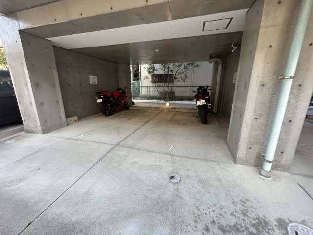 クレイタスパークIVの駐車場|クレイタスパークIV