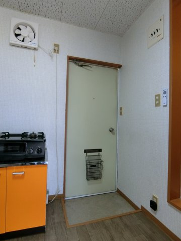 NACコーポの玄関