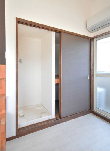 シティベール高良内【10.000円キャッシュバック対象物件】の洗面所|ゆったりとスペースのある洗面所