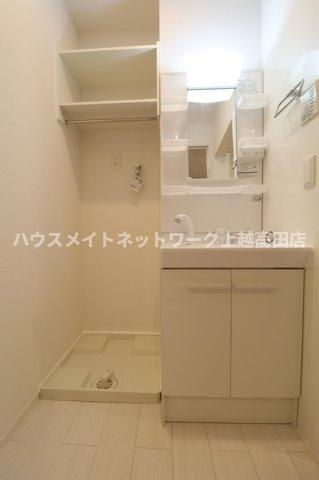 ル・シャンドールの独立洗面台|洗髪洗面化粧台