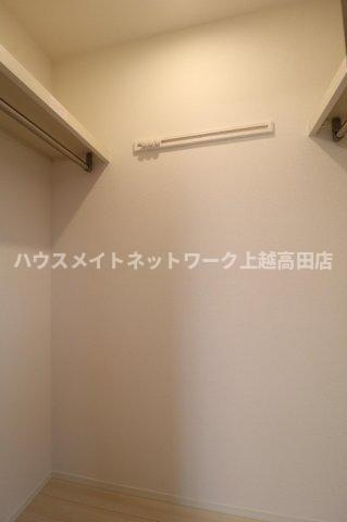 ル・シャンドールの収納|ウォークインクローゼット