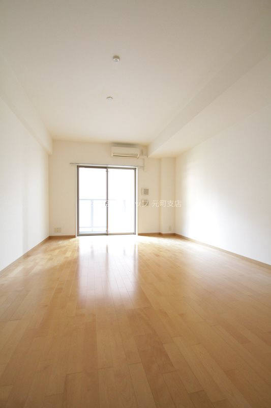 ドゥーエ横濱台町の寝室