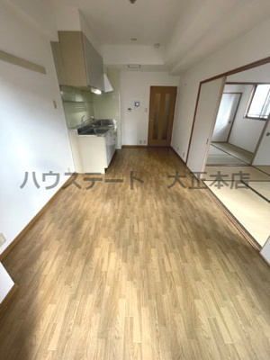 【居間・リビング】 | サウスサイドなにわ筋 仲介手数料無料