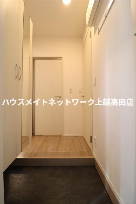 ナゴミエル/エミアス ナゴミエルの玄関|玄関