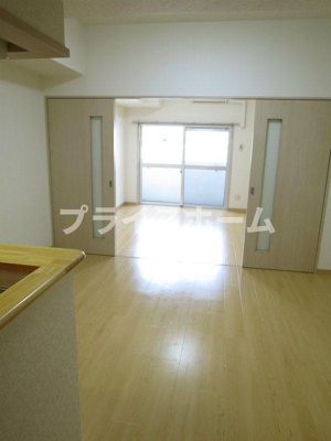 【寝室】 | リファレンス東公園