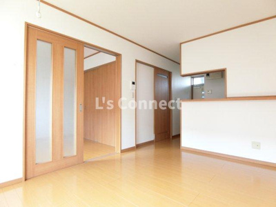 【内装】 | ＴＫ２２ | 居室と寝室を分けて生活できる１ＬＤＫ。