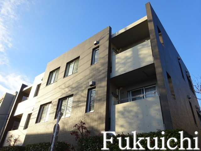 ガーデン都立大の外観