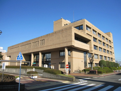 伊勢原市役所まで150ｍ