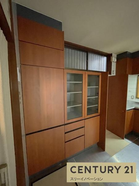北村1丁目中古戸建のキッチン|食器棚です！