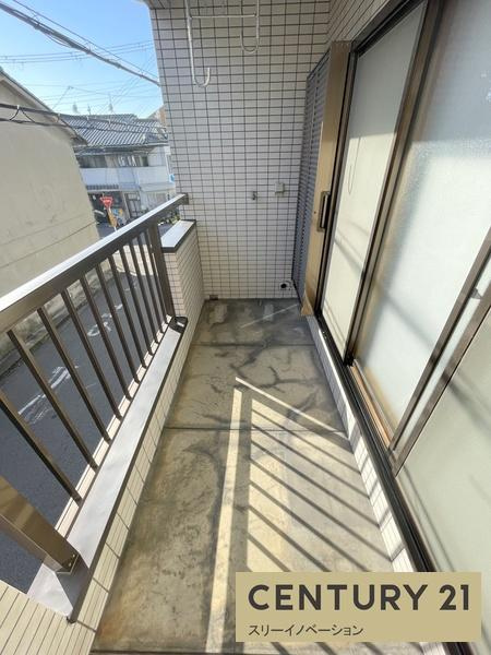 北村1丁目中古戸建のバルコニー|南面のバルコニー！