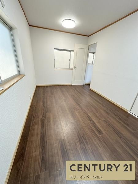 北村2丁目中古戸建の洋室|きれいな洋室ですね！