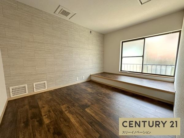 北村2丁目中古戸建の洋室|おしゃれな洋室！