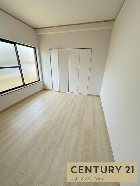 北村2丁目中古戸建の洋室|きれいな洋室ですね！
