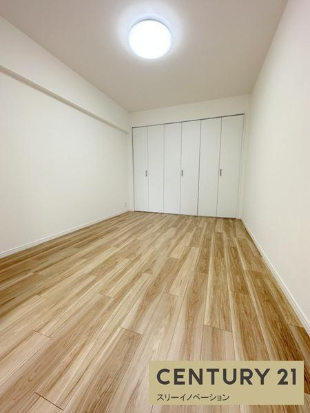 グリーンコーポ大正の洋室