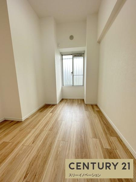 グリーンコーポ大正の洋室