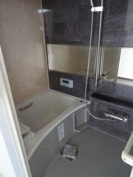 エバーグリーン12号棟の浴室|ユニットバス交換！