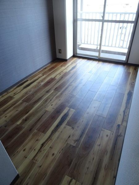 エバーグリーン12号棟の洋室|オール洋室です！