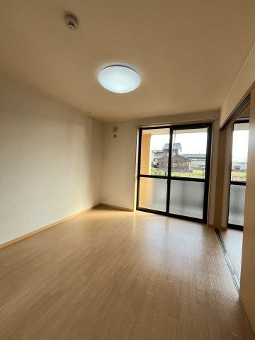 サンフラワーの洋室