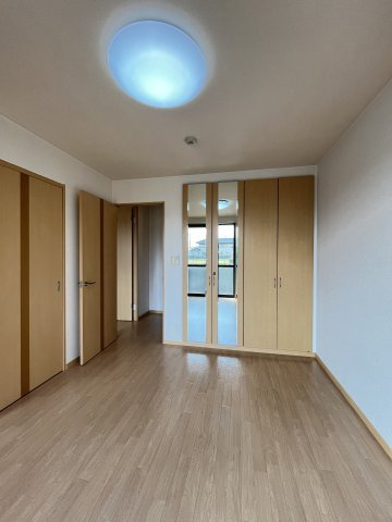 サンフラワーの洋室