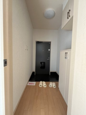 アース・カラーの玄関