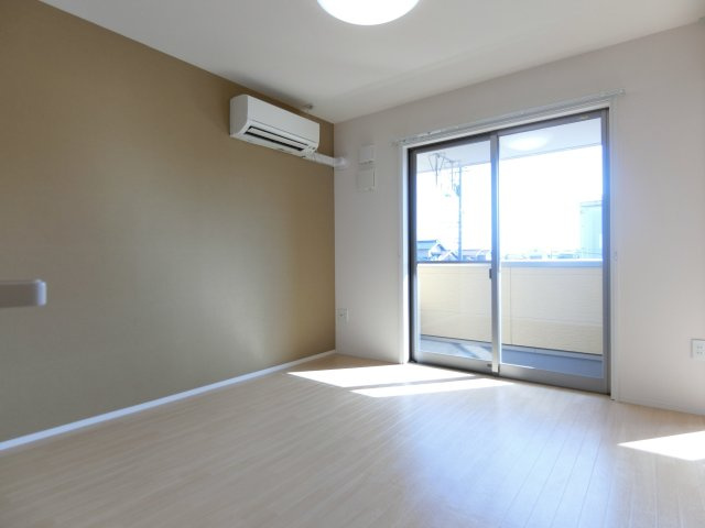 ＶＡＶＯＯＭ（ヴァヴーム）の居間・リビング