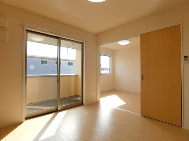 ＶＡＶＯＯＭ（ヴァヴーム）の居間・リビング