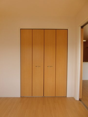 ＶＡＶＯＯＭ（ヴァヴーム）の洋室