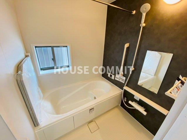 成田市玉造Ⅲ　Ｂ号棟　新築戸建て全2棟の浴室