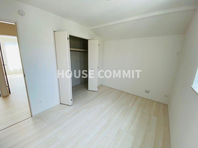 成田市玉造Ⅲ　Ｂ号棟　新築戸建て全2棟の洋室