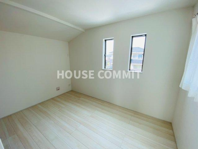 成田市玉造Ⅲ　Ｂ号棟　新築戸建て全2棟の洋室