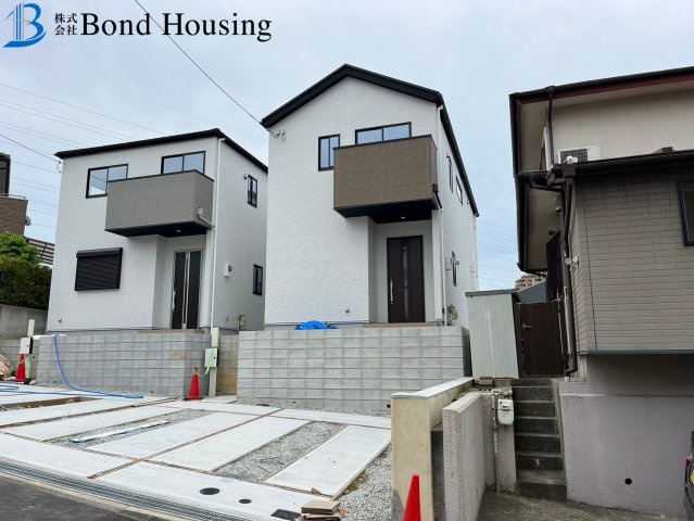 駐車並列2台　WIC付き　垂水区本多聞６丁目 １号地 新築戸建ての外観