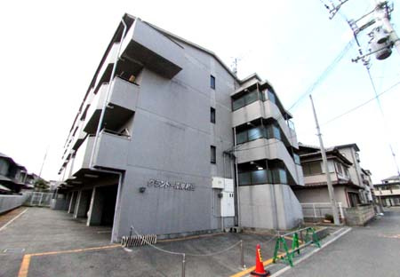 グランドール岸和田の外観|おしゃれな外観です