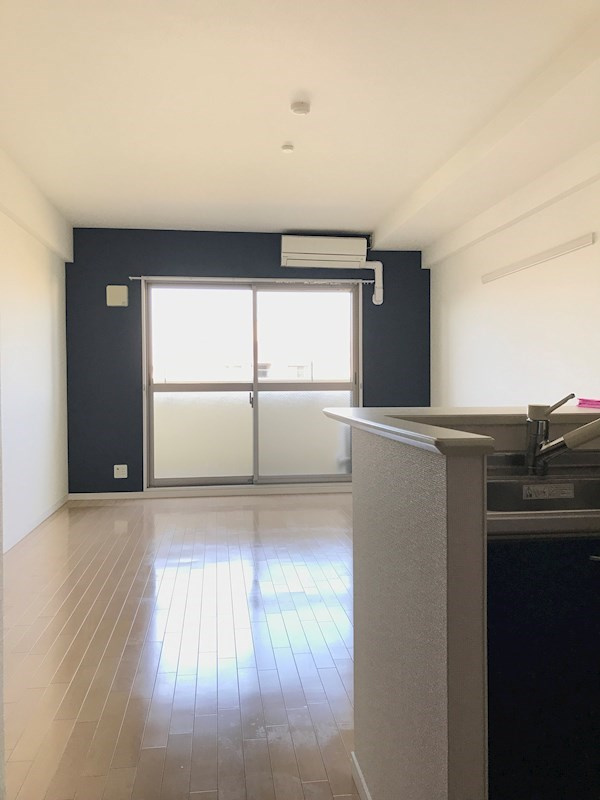 エミネンスコートの居間・リビング|ゆったり過ごせる居間です