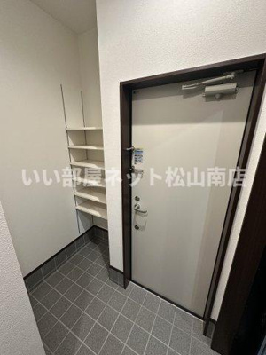 【玄関】 | G.H.Stella