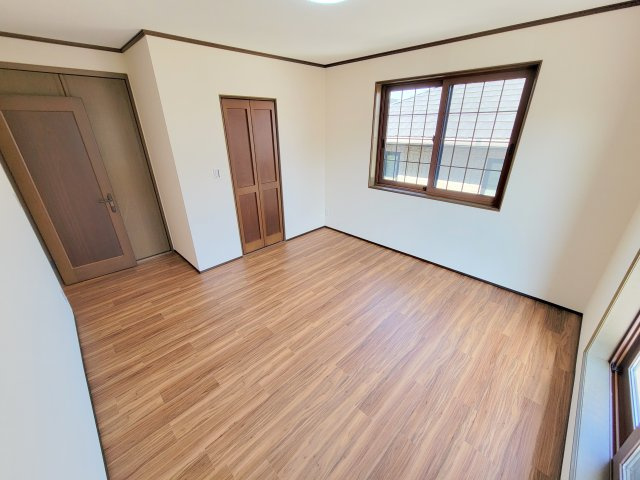 木津川市木津川台7丁目中古戸建ての洋室