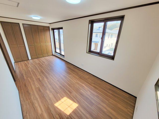 木津川市木津川台7丁目中古戸建ての洋室