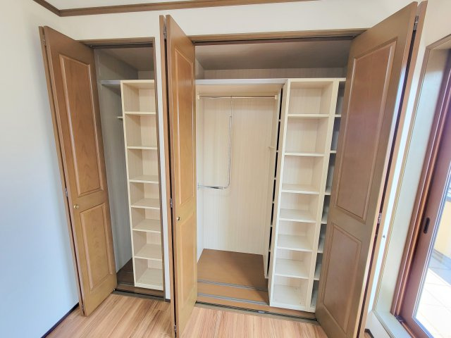 木津川市木津川台7丁目中古戸建ての収納