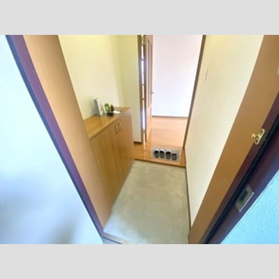 【玄関】 | メゾン東側