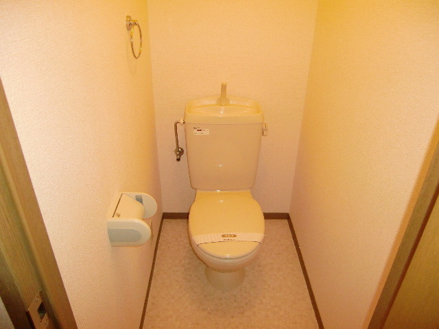シャルマン岩屋のトイレ