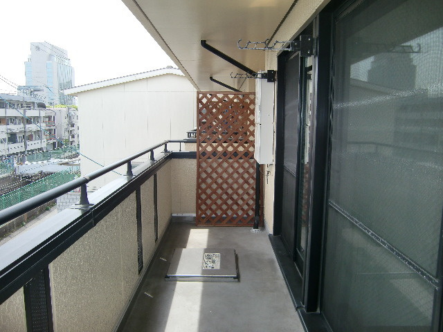 シャルマン岩屋のバルコニー
