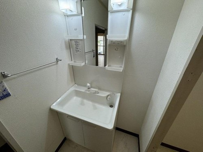 【独立洗面台】 | 神奈川県海老名市河原口二丁目 | 独立洗面化粧台付き