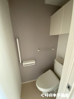 【トイレ】 | ジャダハウス今治　Ａ | 反転タイプのお部屋の写真です（現況を優先致します）
