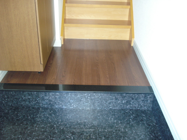 ブルーライト多喜の玄関|玄関（イメージ）