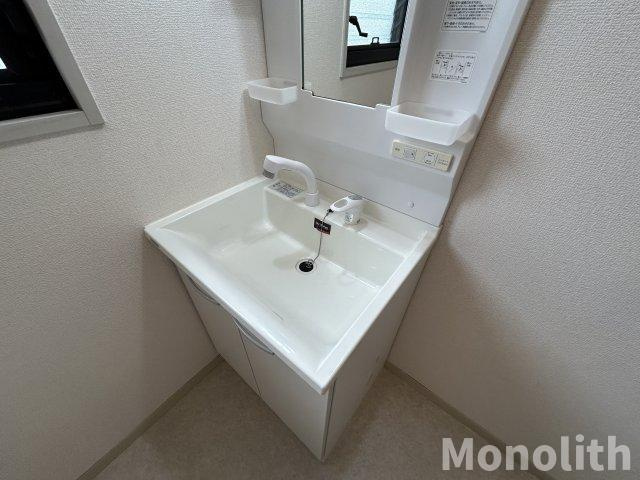 コンフォート和泉B棟の独立洗面台