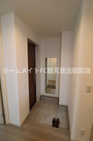 東大阪市稲田上町１丁目のハイツの玄関