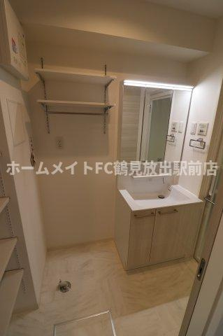 東大阪市稲田上町１丁目のハイツの洗面所